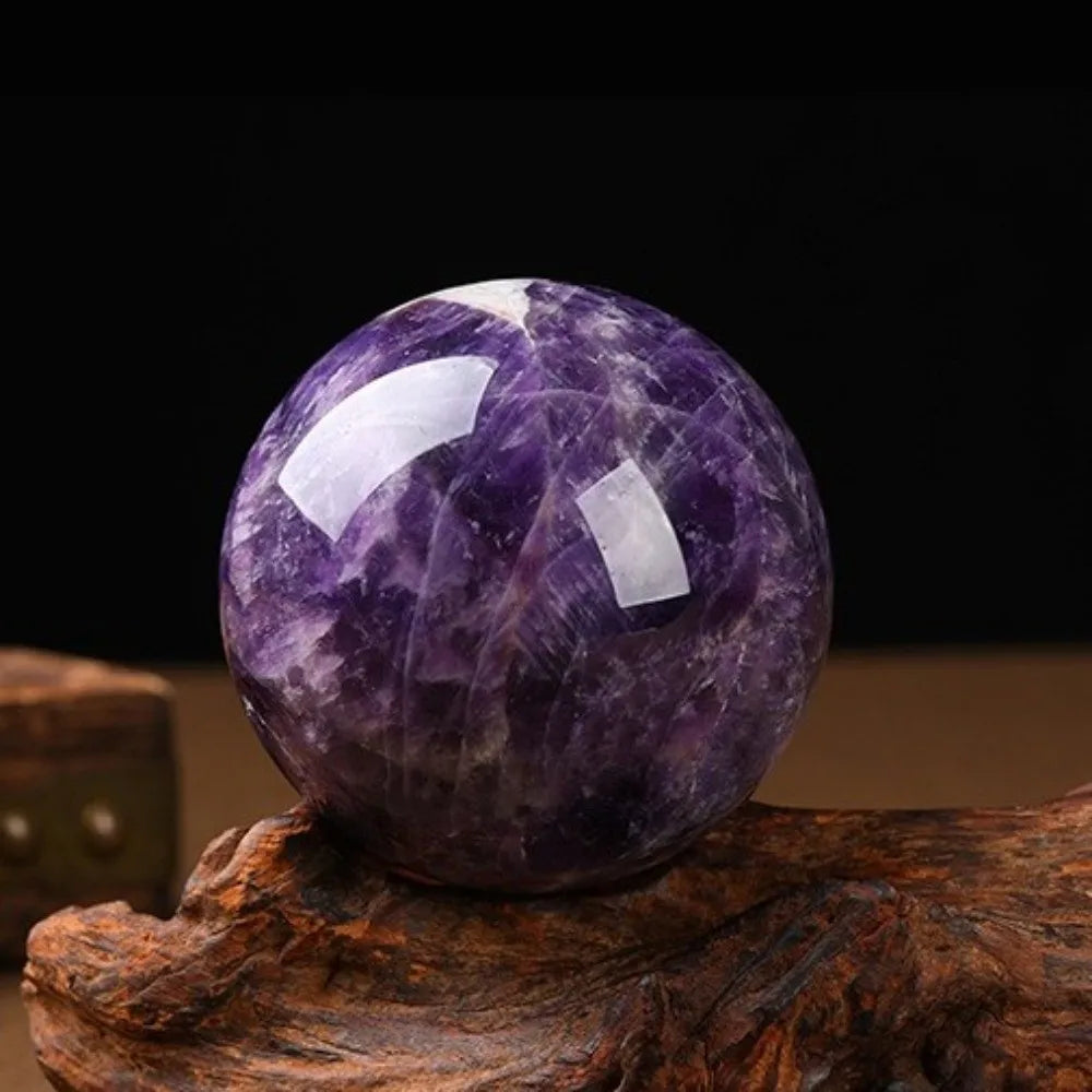 Boule de Cristal Améthyste Naturelle — Pierre de Guérison Feng Shui